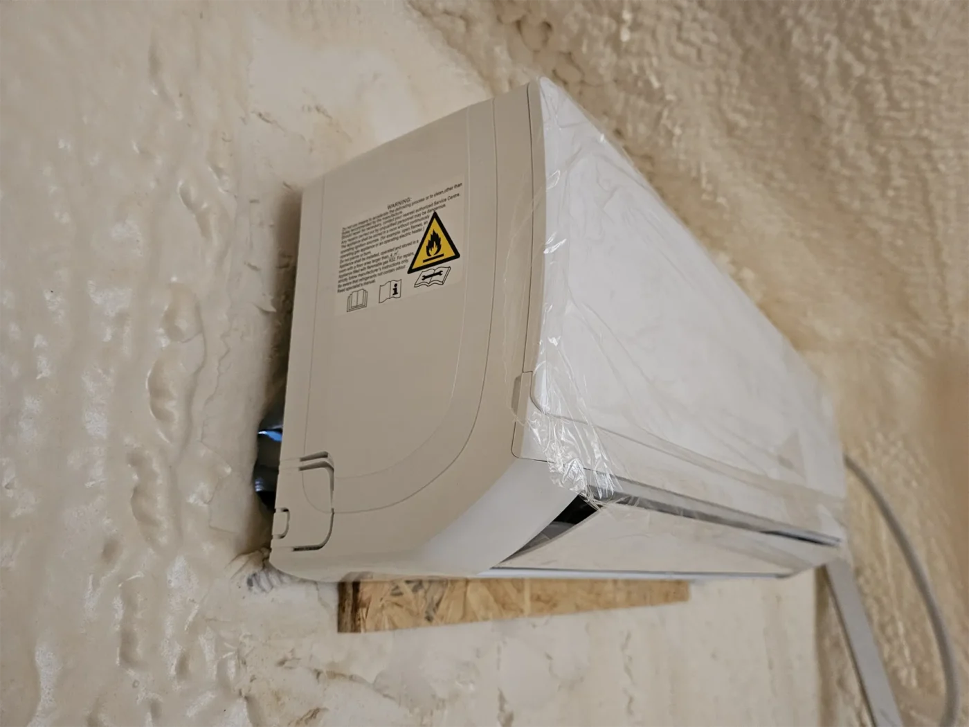 Klimatizace pro chlazení lodního kontejneru