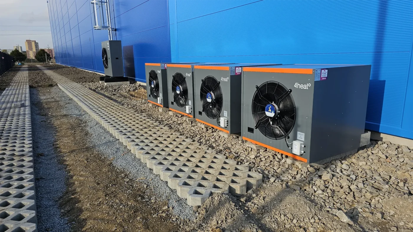 Montáž tepelného čerpadla - Hala, Kladno